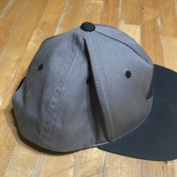 Neff hat - Picture 3 of 6